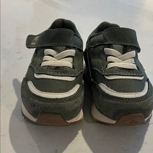 Quiksilver Kids' Dark Green and White Sneakers